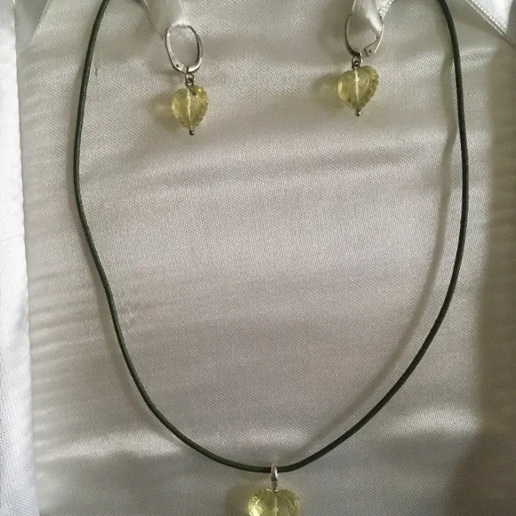 14KW Faceted Lemon Quartz Pendant/Earring Set - Picture 7 of 7